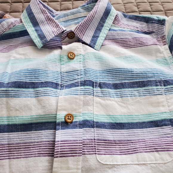Children's Place Button-Down Shirt Short Sleeves x 2, Boys, Size L (10-12) - Picture 3 of 5